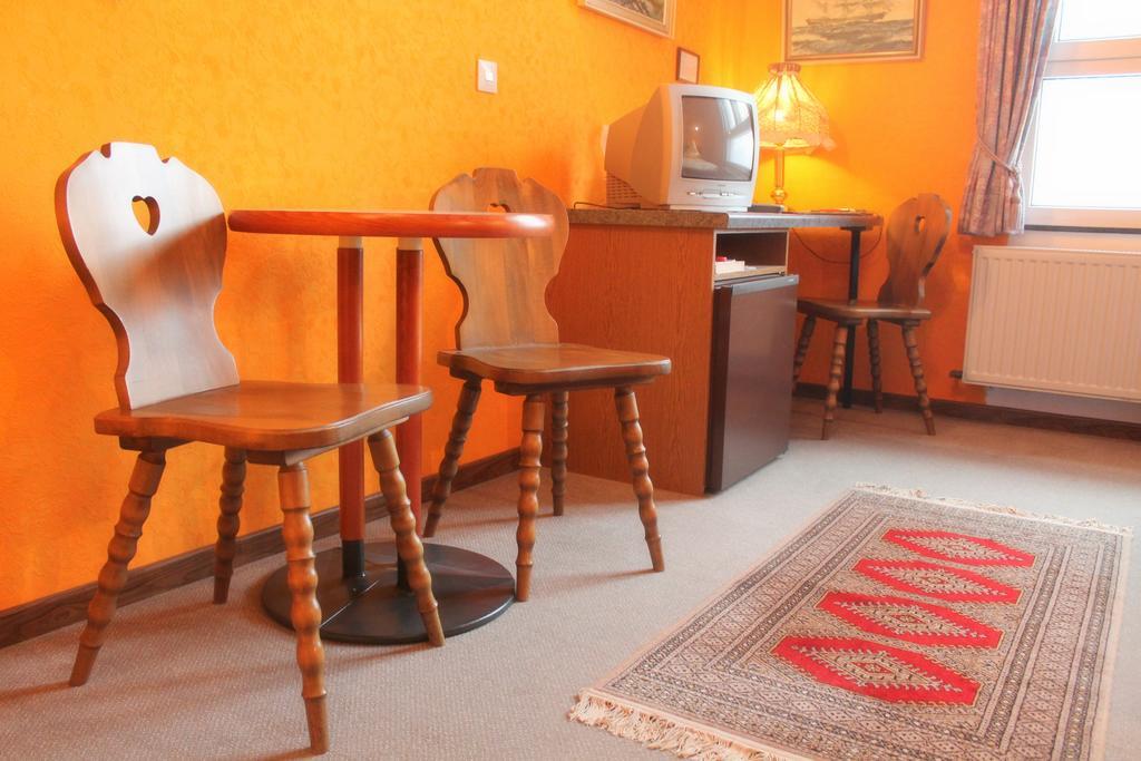 Adler 3* Düsseldorf